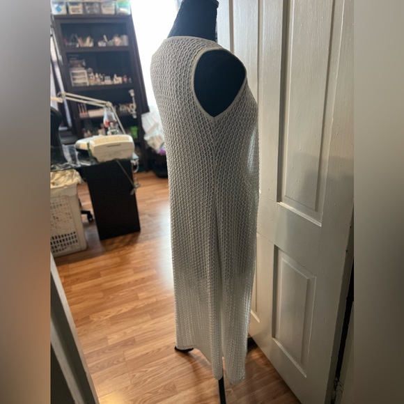 CoverUp - Picture 2 of 2